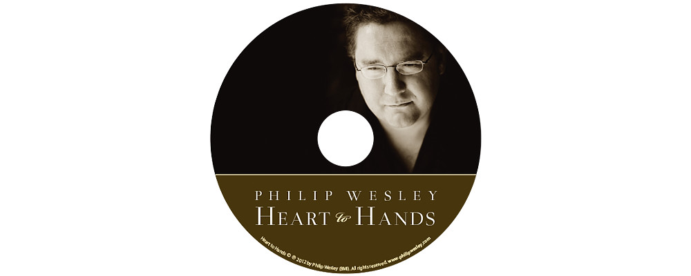 Hearts-to-Hands-disk_400.jpg